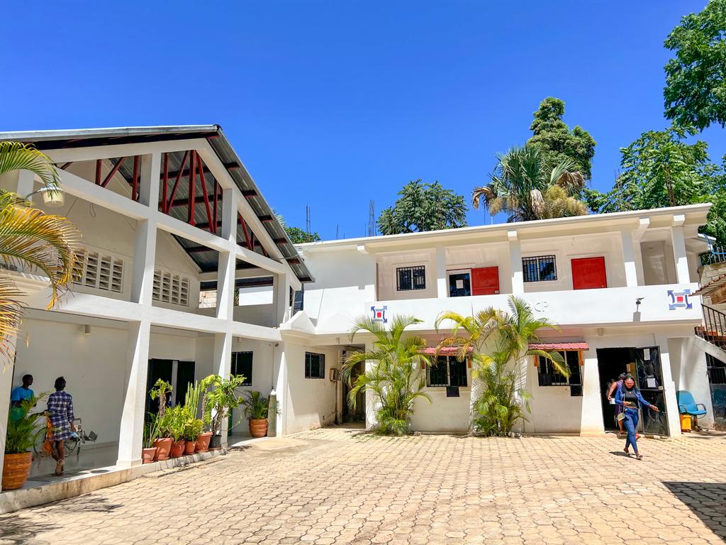 Peredo Community Hospital