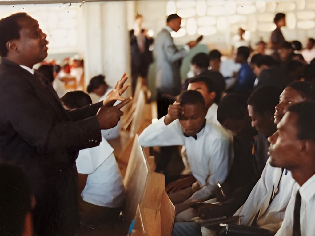 Ro-preaching-archive